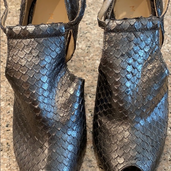 Silver snakeskin M. Gemi Heels - Picture 12 of 12